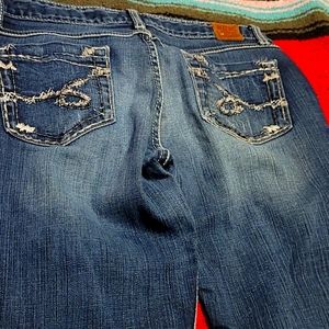 BKE sabrina stretch boot cut Jeans. Size 31 x 35